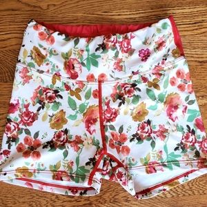 Oiselle Floral shorts xs